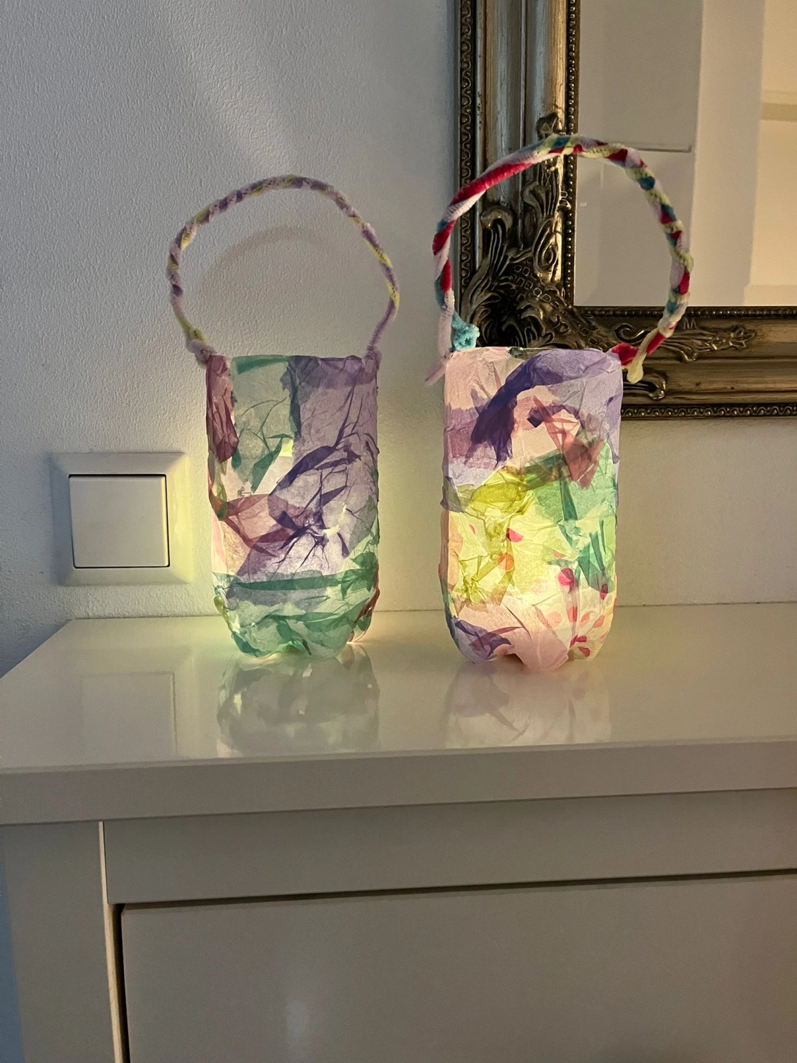 Handgefertigte Kinderlampen von Tagesmutter